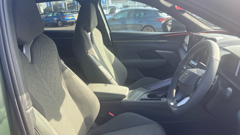 CUPRA Terramar 1.5 eTSI 150 Tribe Edition 5dr DSG Petrol Hatchback